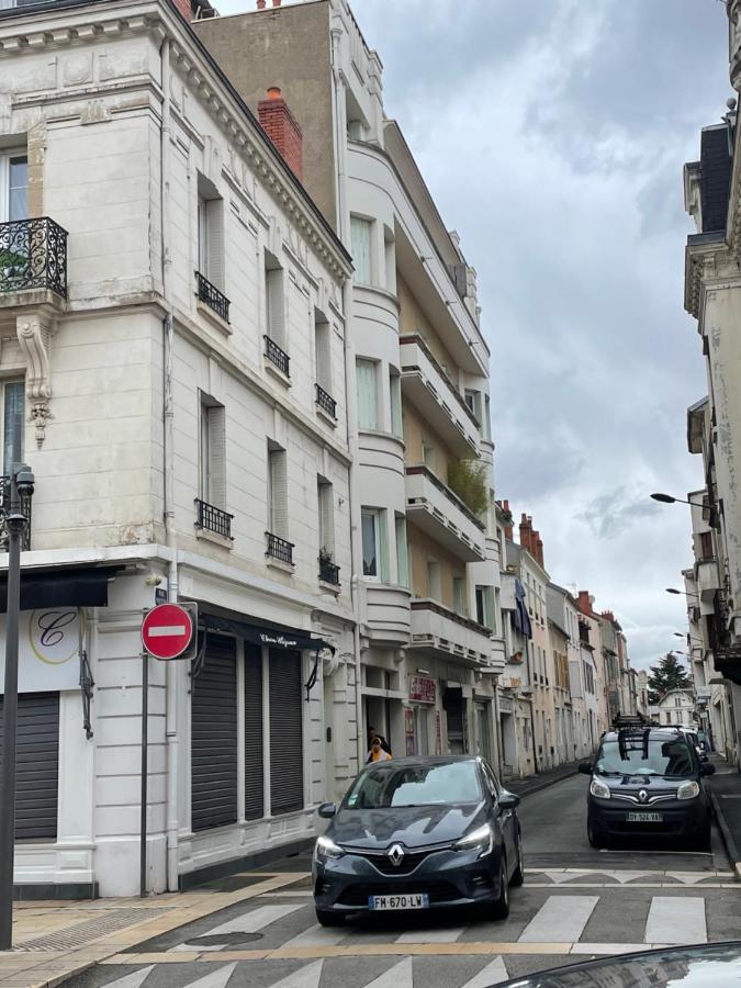 Grand F1 Au Centre-Ville De Vichy Luaran gambar